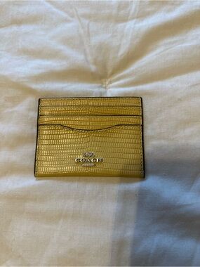 Coach Yellow Lizard-Embossed ID Card Holder